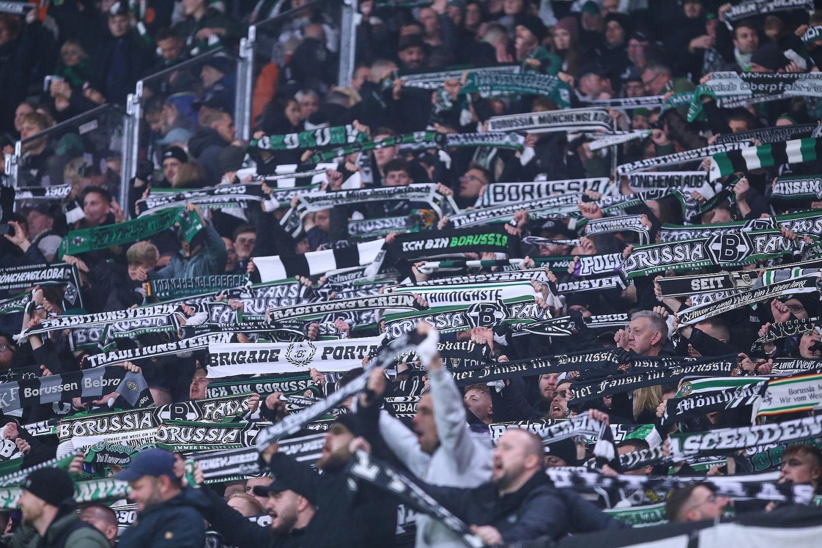 Fans von Borussia Mönchengladbach (Archiv)