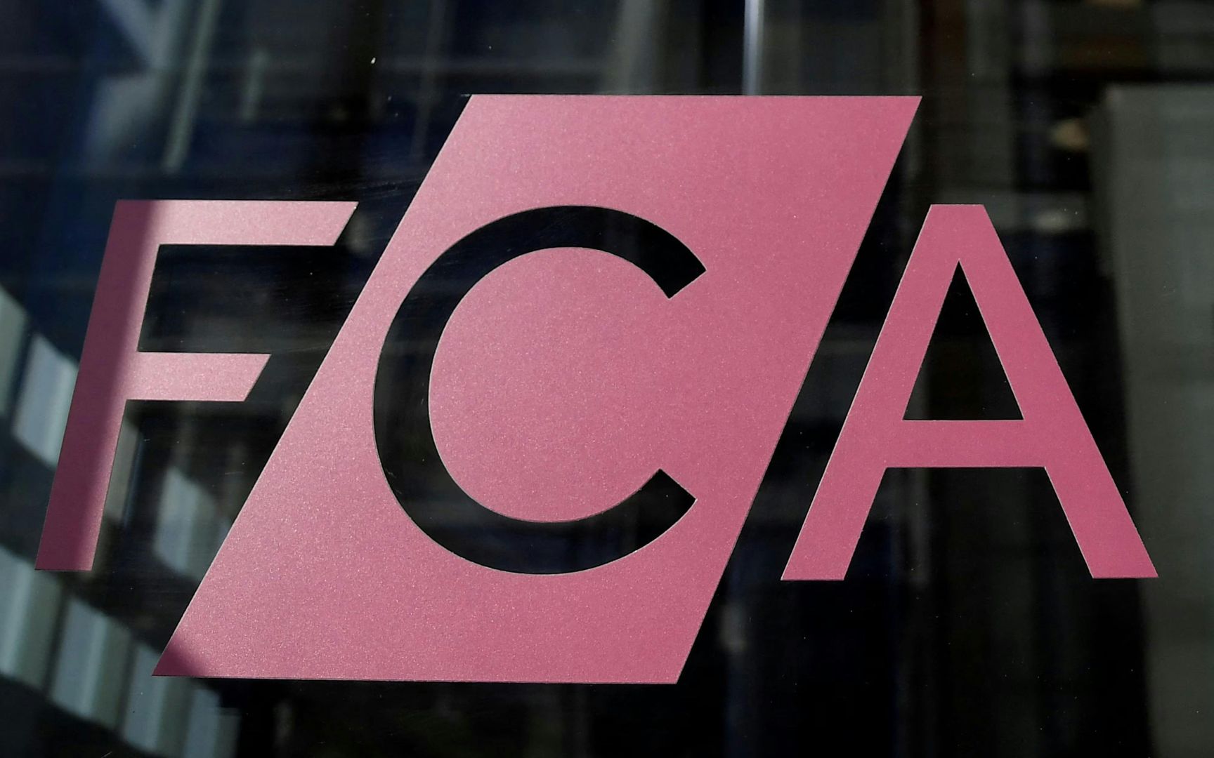 FCA untersucht „Premium Finance“ – Autoversicherer in Großbritannien unter Druck