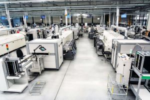 Fideltronik schafft mit iTAC Echtzeit- Transparenz über 25+ Produktionslinien