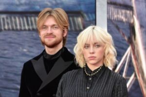 Finneas O’Connell mit seiner Schwester Billie Eilish
