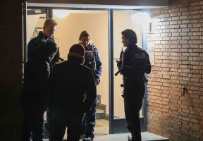 Frau lebensgefährlich verletzt