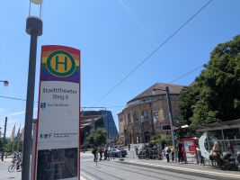 Freiburger CSD: Fahrplanänderungen und bunte Haltestelle