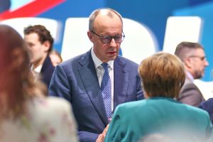 Friedrich Merz und Angela Merkel (Archiv)