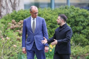 Friedrich Merz und Wolodymyr Selenskyj am 14.04.2026