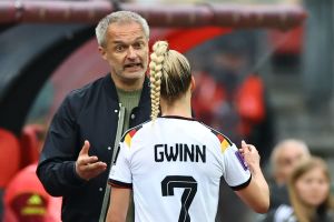 Giulia Gwinn und Christian Wück 