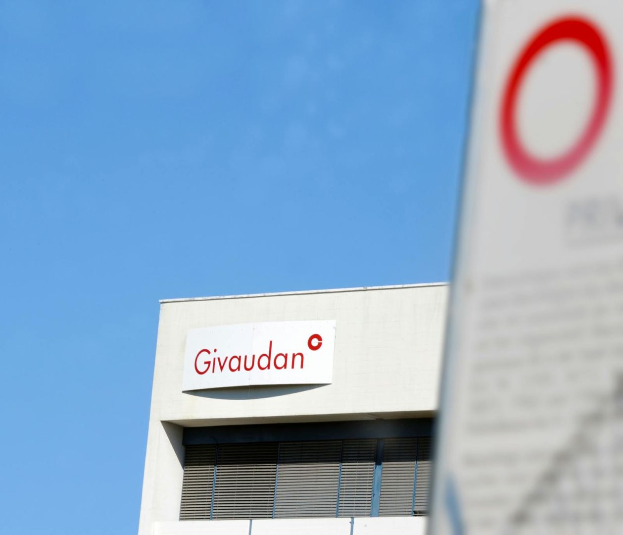 Givaudan-Aktie legt zu: Parfüm-Boom beflügelt den Luxus-Konzern