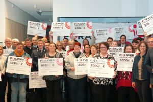 Große Spendenübergabe der PORAVER GmbH in Schlüsselfeld