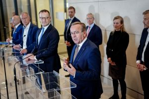 Grundsatzeinigung im Streit um Wehrdienst-Reform