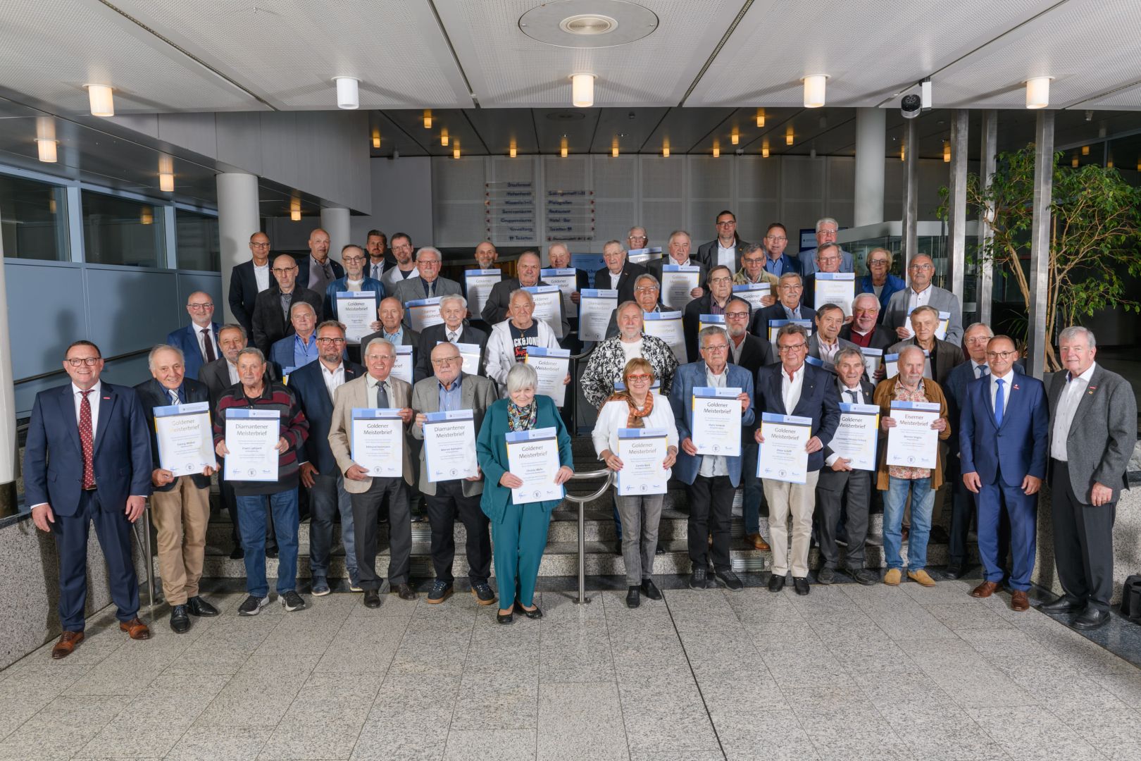 Handwerkskammer ehrt Goldene, Diamantene und Eiserne Meister in Wiesloch und Buchen