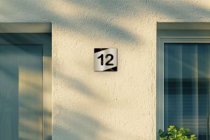 Hausnummern präzise gestaltet, optimal lesbar und dauerhaft beständig | KNOBLOCH