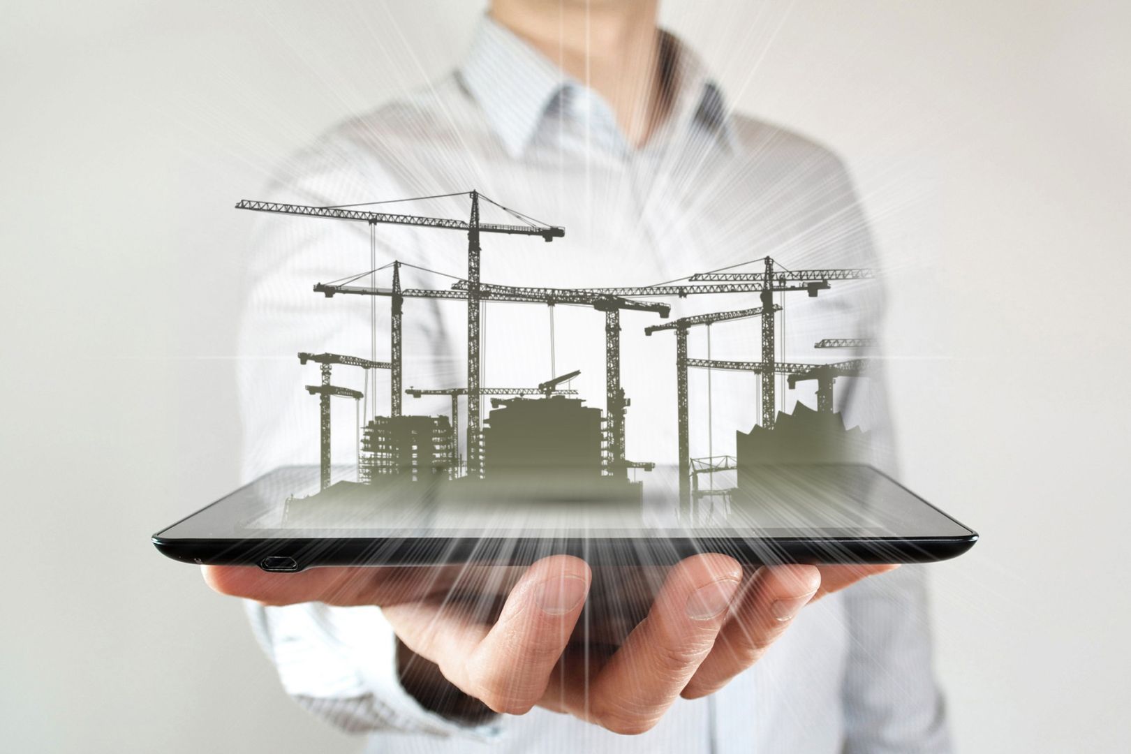 Hebt Lasten, sichert Kompetenzen: HDT-Qualifizierungsstelle Krane und Hebezeuge mit neuem, erweitertem Angebot