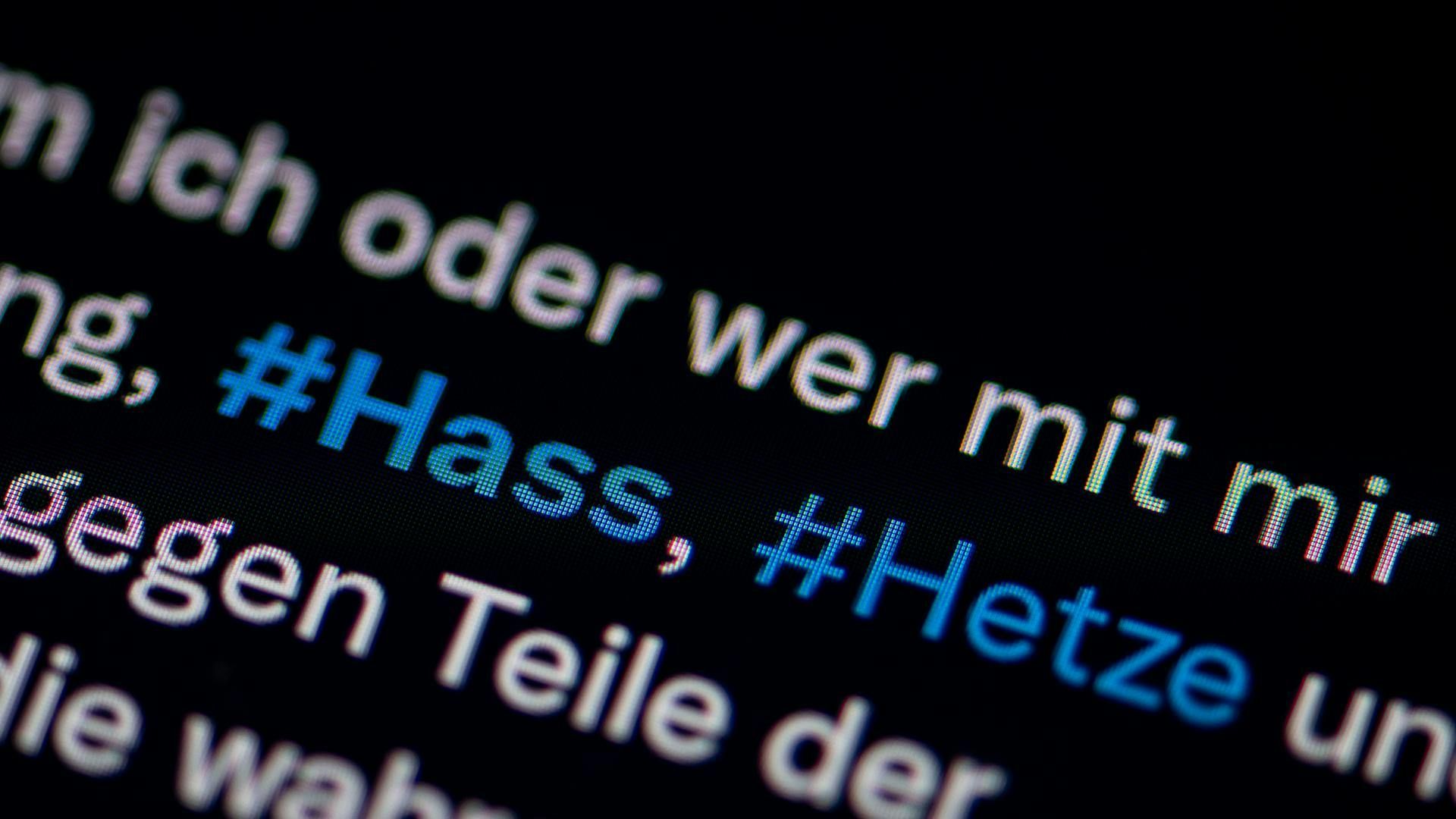 Hessen hält an Meldestelle „Hessen gegen Hetze“ fest – Debatte nach Fehlentscheidungen beendet