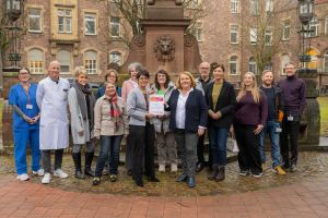 Hilfe und Orientierung für Patientinnen, Patienten und Angehörige