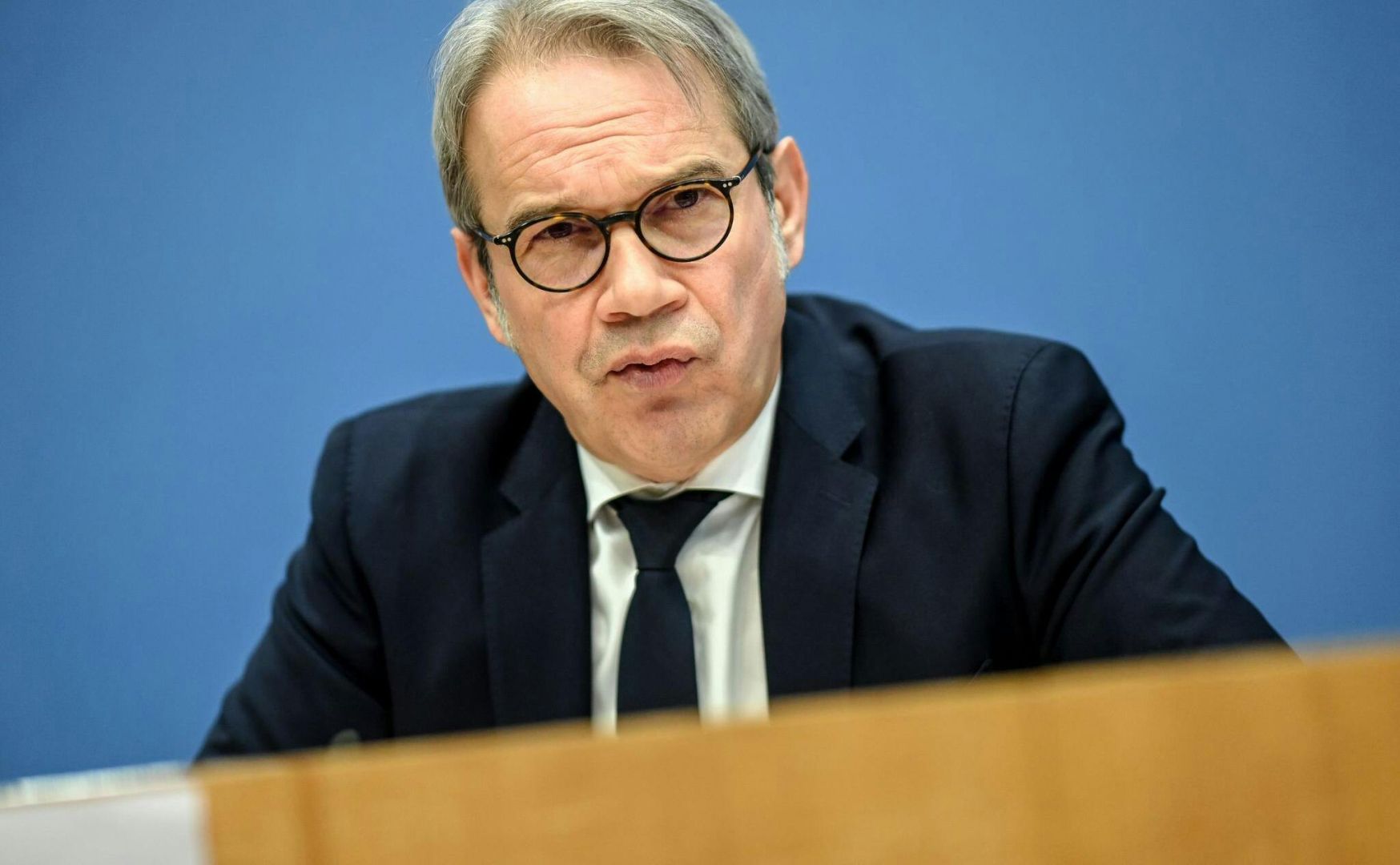 Höcke fordert Rücktritt von Thüringens Innenminister – Streit um Drohnen-Anfragen eskaliert