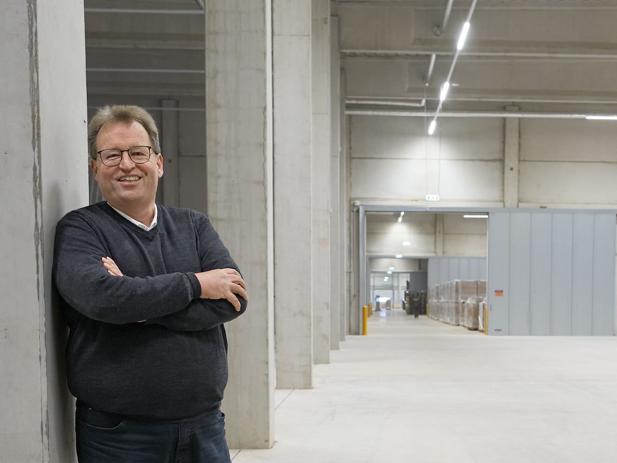 Hölkemeier Spedition GmbH investiert in Kalletal – Neues europäisches Zentrallager für Melitta entsteht auf ehemaligem Meyra-Areal