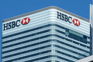 HSBC UK verknüpft Bonuszahlungen mit Büropräsenz – Homeoffice unter verschärfter Beobachtung