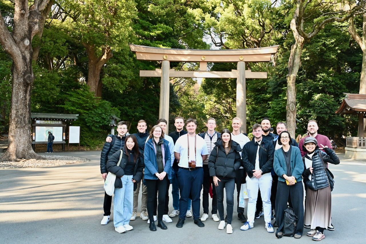 HSW-Studierende erkunden Japans Wirtschaft und Kultur
