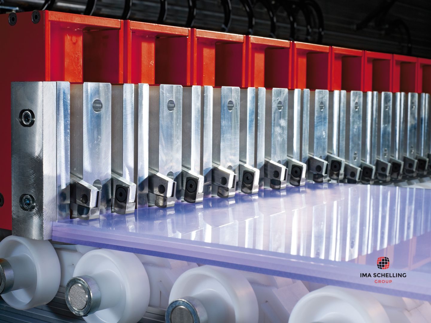 IMA Schelling Precision auf der Kunststoffmesse K 2025 in Düsseldorf