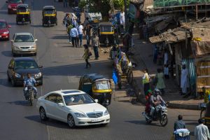 Indien öffnet seinen Automarkt: EU-Hersteller profitieren von historischem Zollschnitt