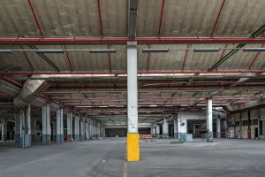 Industrie am Limit – Deutschlands Produktion fällt auf Corona-Tief zurück