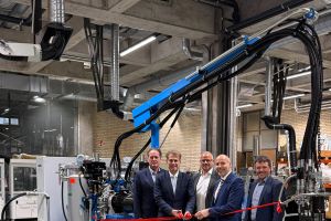 Innovative Maschinentechnologie stärkt Forschung und Ausbildung