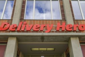 Investoren drängen, Kurs fällt: Warum Delivery Hero über einen Woowa-Deal nachdenkt