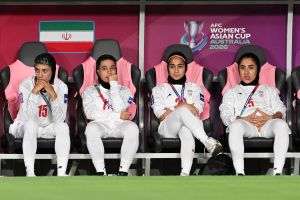 Iran-Krieg - Irans Fußballerinnen 