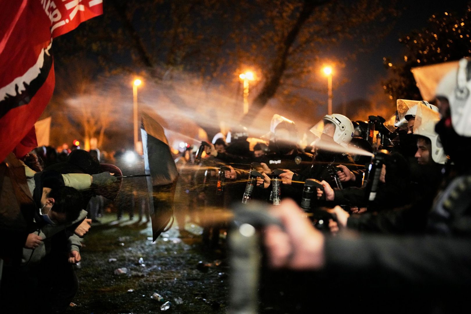 Istanbuler Bürgermeister Imamoglu festgenommen - Proteste