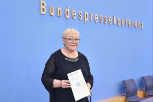 Jahresbericht 2025: 35 Jahre Deutsche Einheit am 17.06.2025