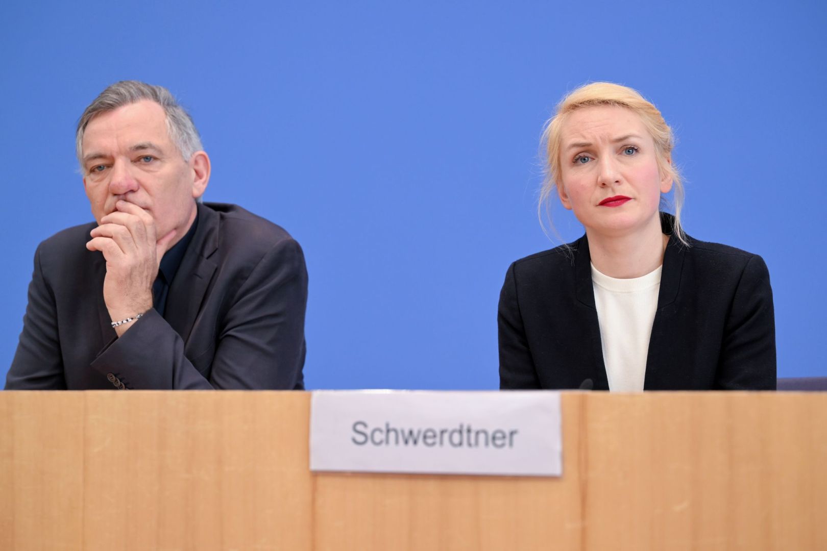 Jan van Aken und Ines Schwerdtner