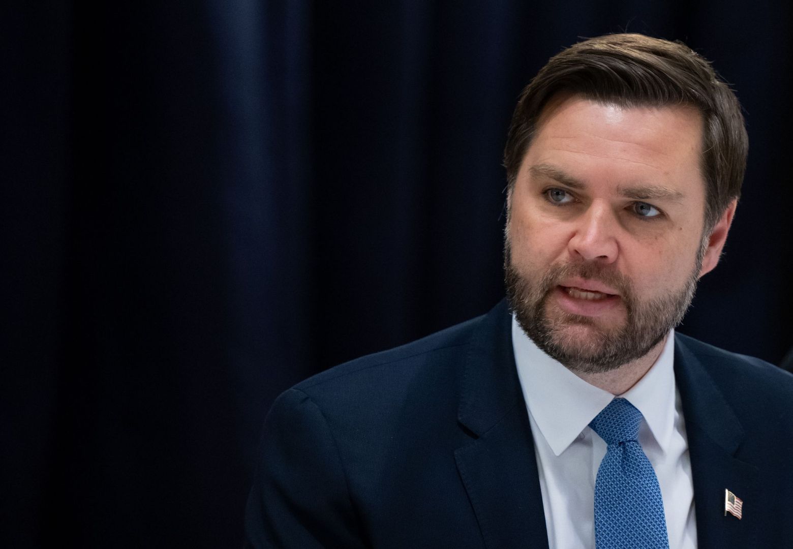 J.D: Vance