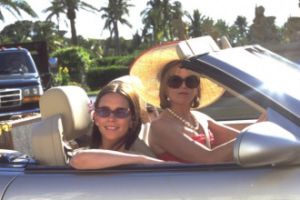 Jennifer Love Hewitt und Sigourney Weaver in 'Heartbreakers'