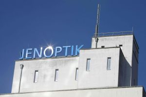 Jenoptik rutscht 2025 ab – Vorstand geht, Hoffnung auf Comeback 2026