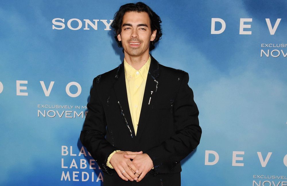 Joe Jonas fand das Dating nach seiner Scheidung 'beängstigend und einschüchternd'.