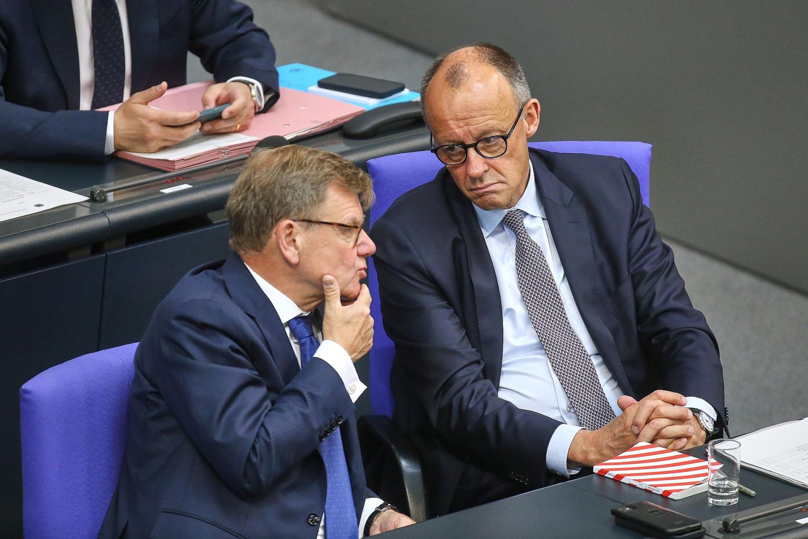 Johann Wadephul und Friedrich Merz am 21.05.2026