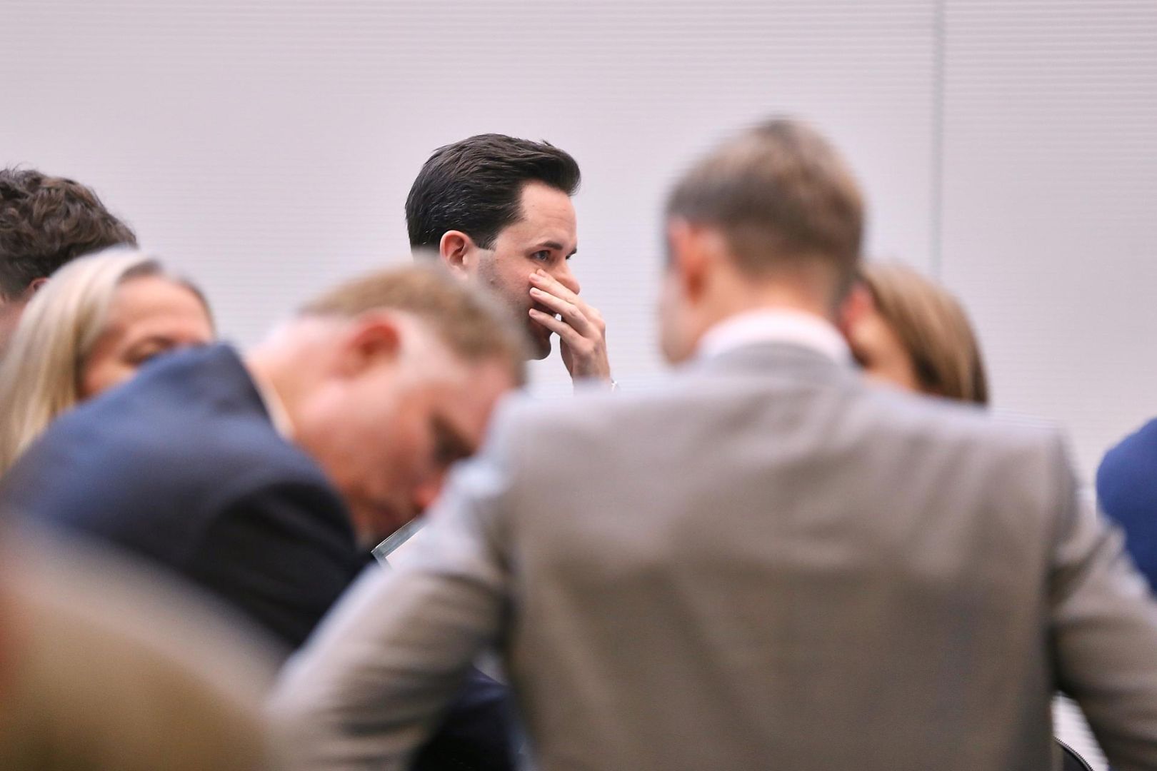 Johannes Winkel und andere Renten-Rebellen auf der Unions-Fraktionssitzung am 02.12.2025