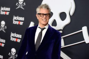 Johnny Knoxville behauptet, dass eine gewaltige Explosion am Set von 'Jackass 5' für einen Flugzeugabsturz gehalten wurde.