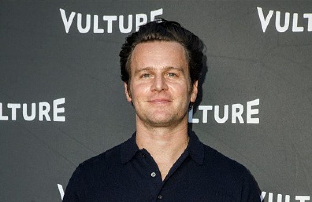 Jonathan Groff