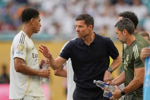 Jude Bellingham und Xabi Alonso