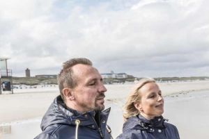 Juist: Erst der Kopf, dann die Zehenspitzen: Vom Bad in der kalten Nordsee