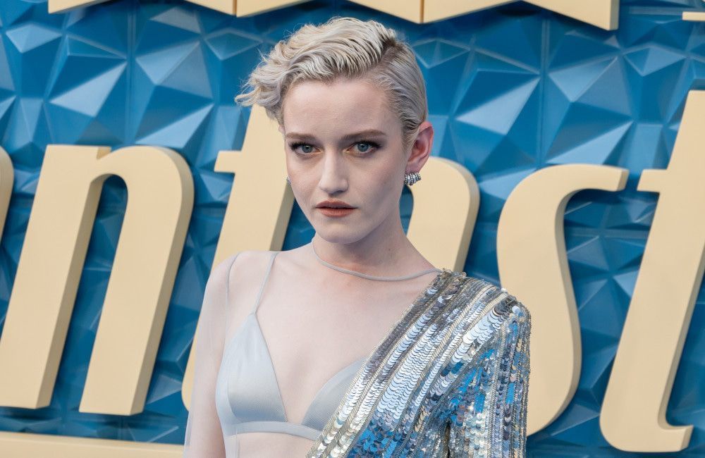 Julia Garner