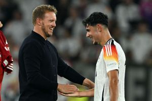 Julian Nagelsmann und Aleksandar Pavlovic