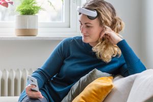 Kann sanfte Hirnstimulation Linderung bei Depressionen bringen?