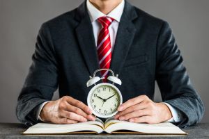 Kanzler-Beben: Merz will dieses heilige Arbeitnehmer-Gesetz sofort schreddern!