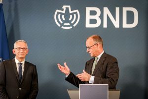 Kanzler Merz mit BND-Präsident Jäger