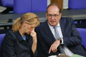 Karin Prien und Alexander Dobrindt (Archiv)