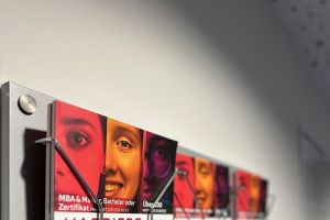 KARRIEREguide: zfh-Fernstudiengänge entdecken und beruflich durchstarten!