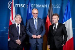 Keir Starmer, Friedrich Merz, Emmanuel Macron (l-r.)