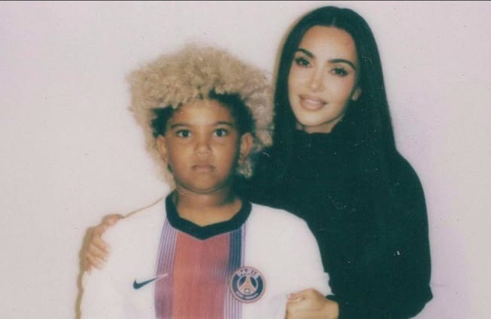 Kim Kardashian und ihr Sohn Saint