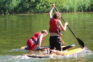 Kinderbetreuung in den Ferien leicht gemacht: Feriencamps im brandenburgischen KiEZ Hölzerner See